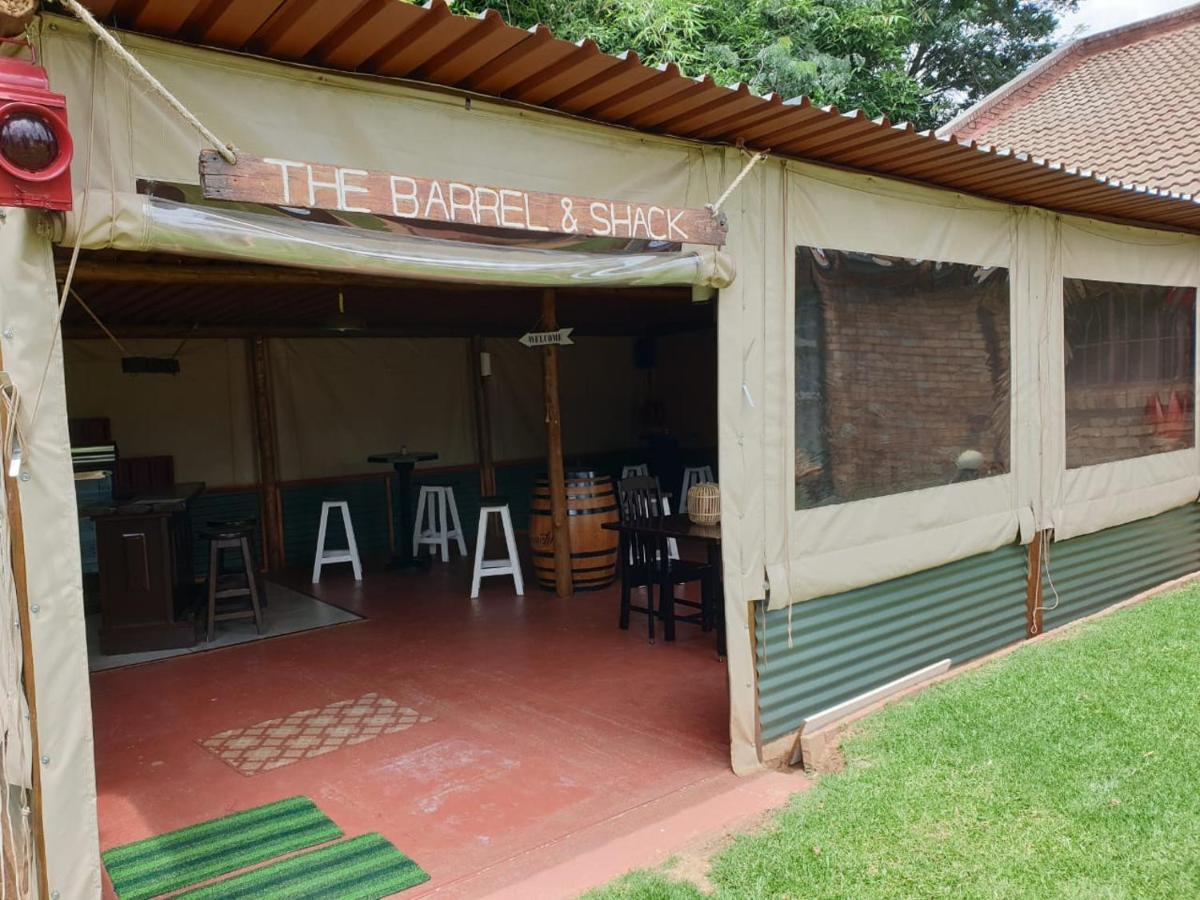 The Lazy Grape Guest Lodge & Spa Benoni Luaran gambar