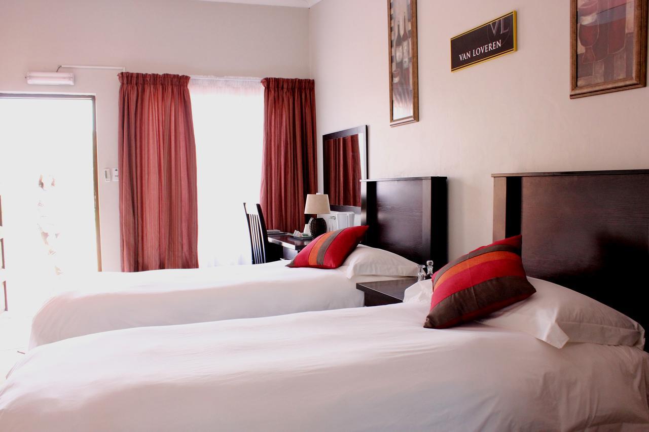 The Lazy Grape Guest Lodge & Spa Benoni Luaran gambar