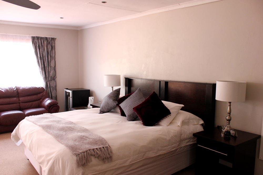 The Lazy Grape Guest Lodge & Spa Benoni Luaran gambar